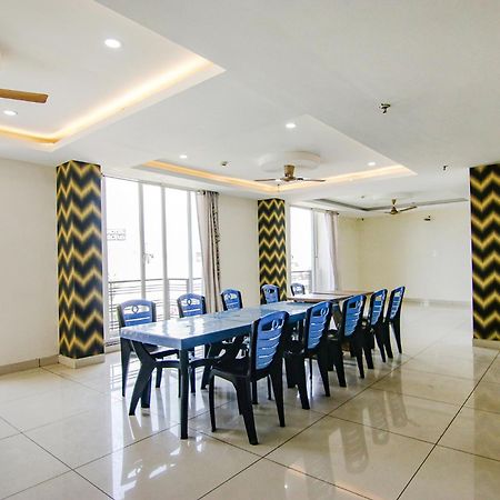OYO 81174 Hotel Lime Wood Mohali Buitenkant foto