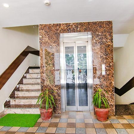 OYO 81174 Hotel Lime Wood Mohali Buitenkant foto