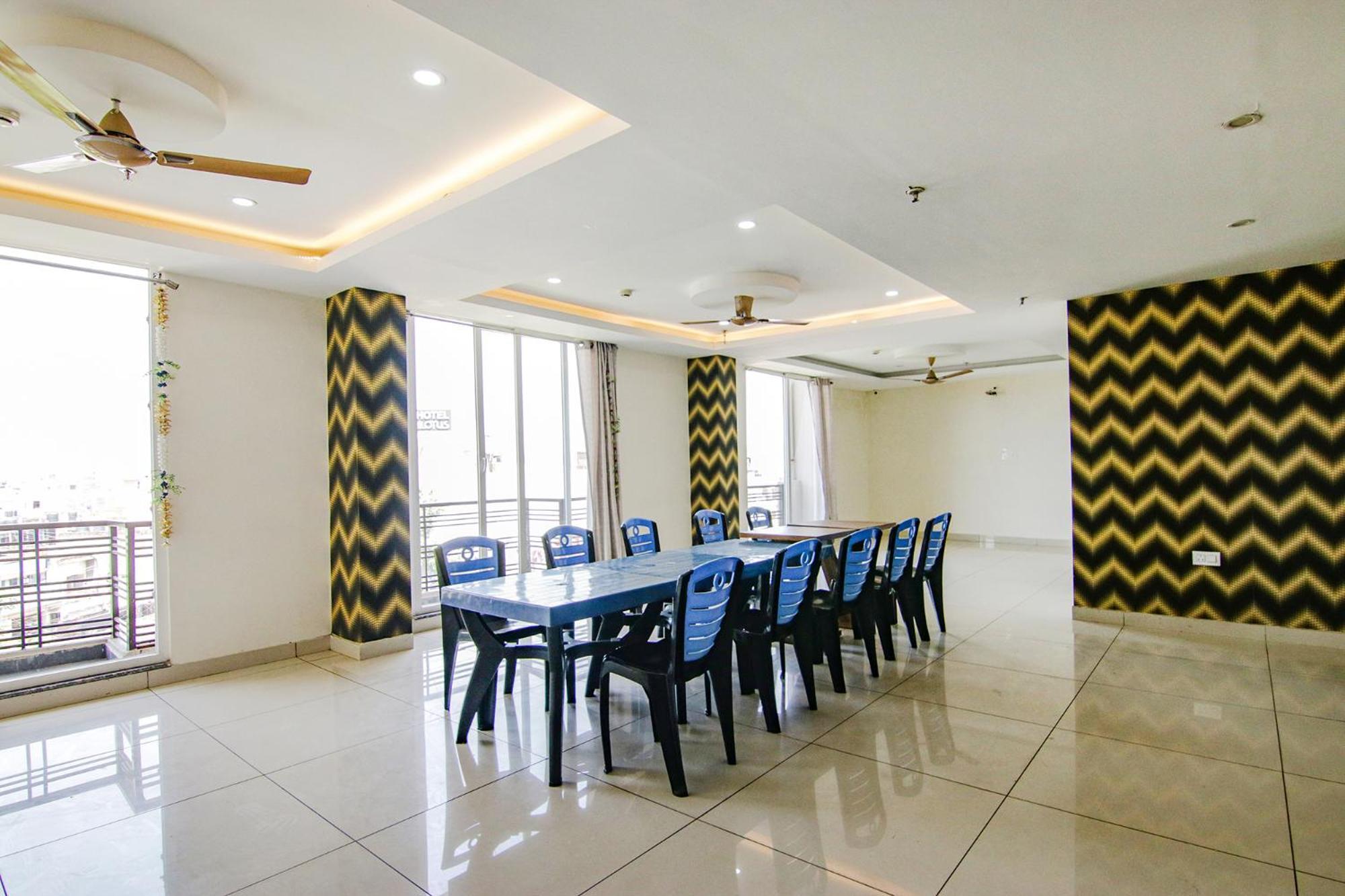 OYO 81174 Hotel Lime Wood Mohali Buitenkant foto
