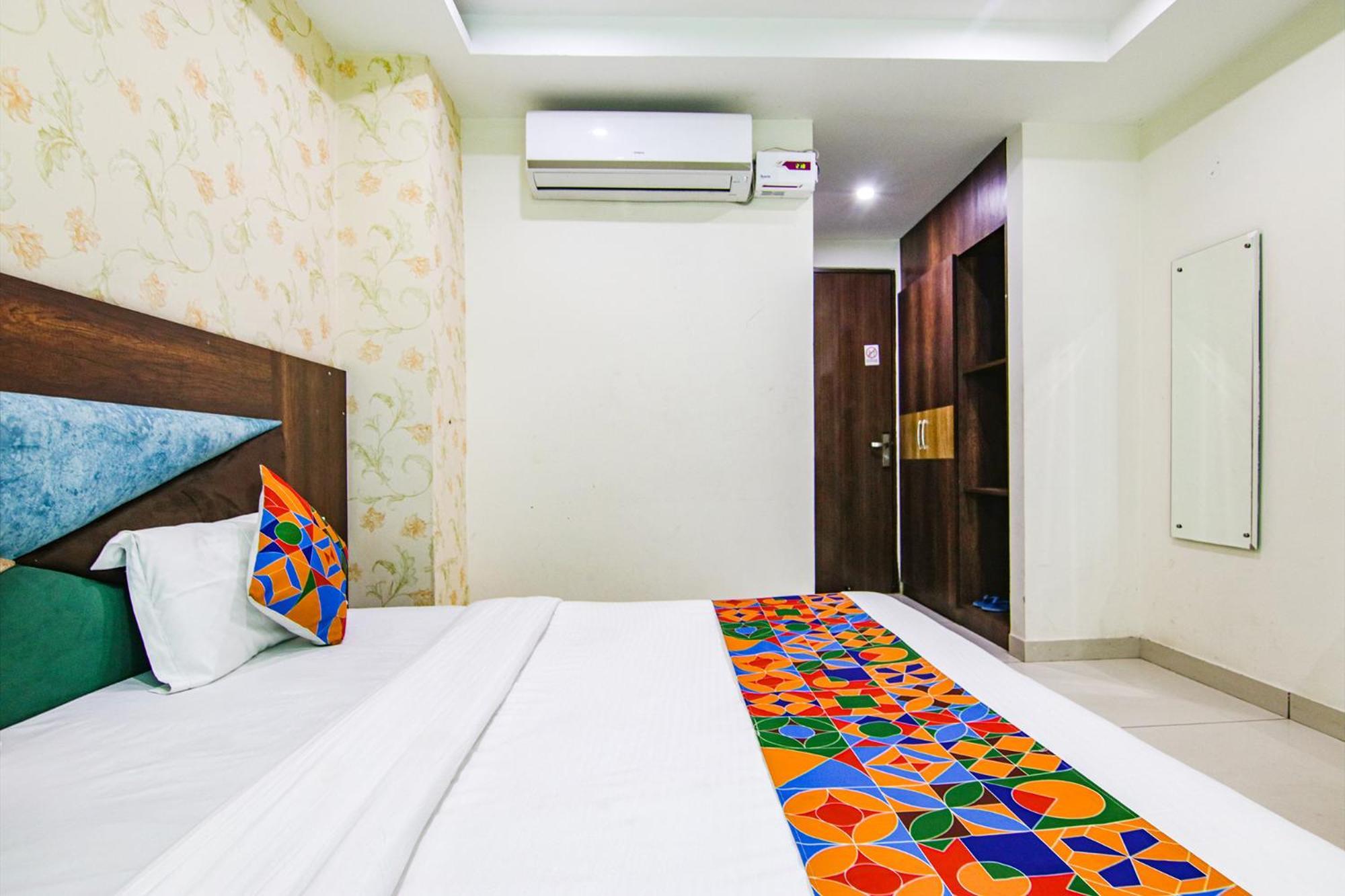 OYO 81174 Hotel Lime Wood Mohali Buitenkant foto