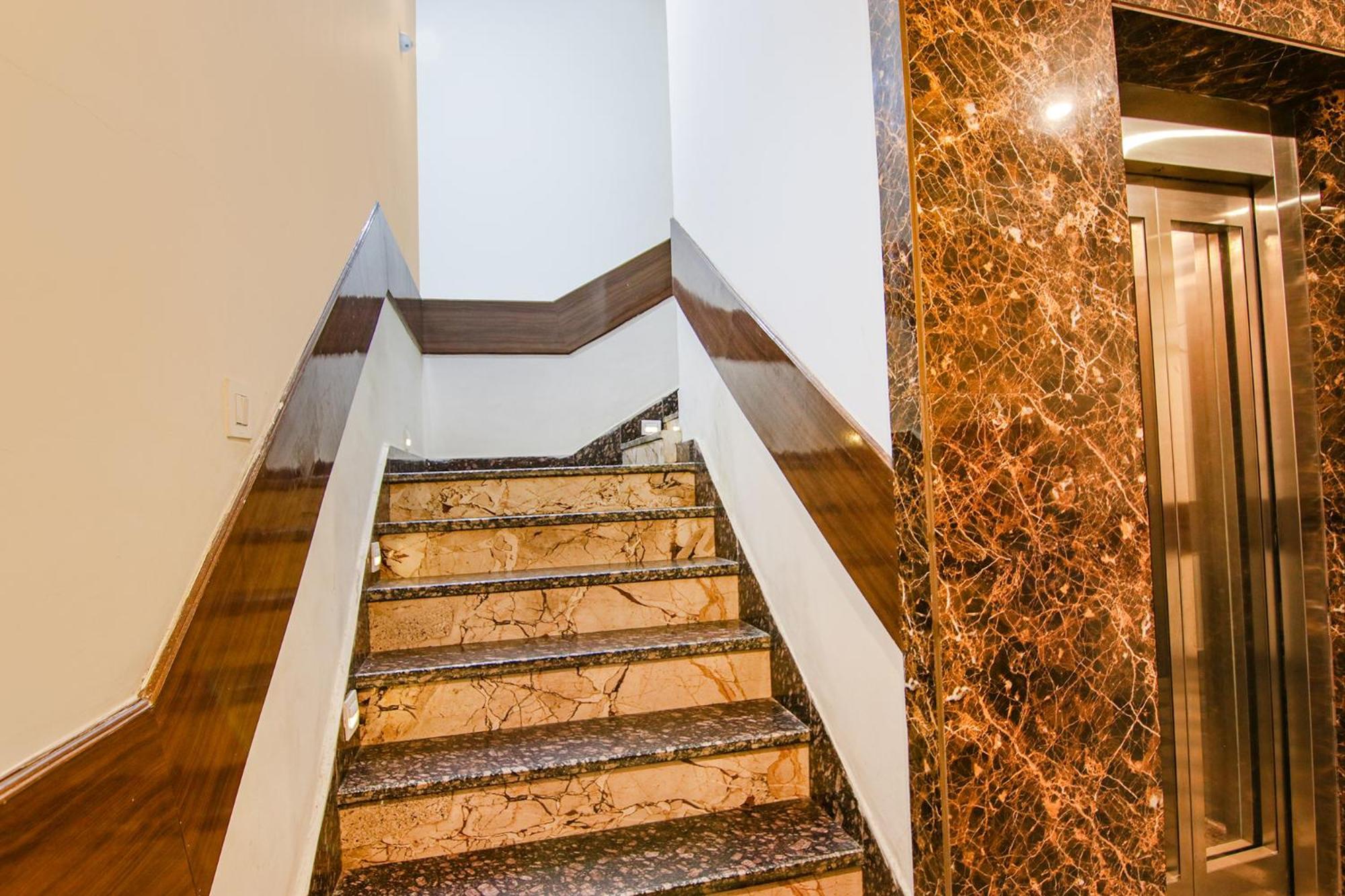 OYO 81174 Hotel Lime Wood Mohali Buitenkant foto