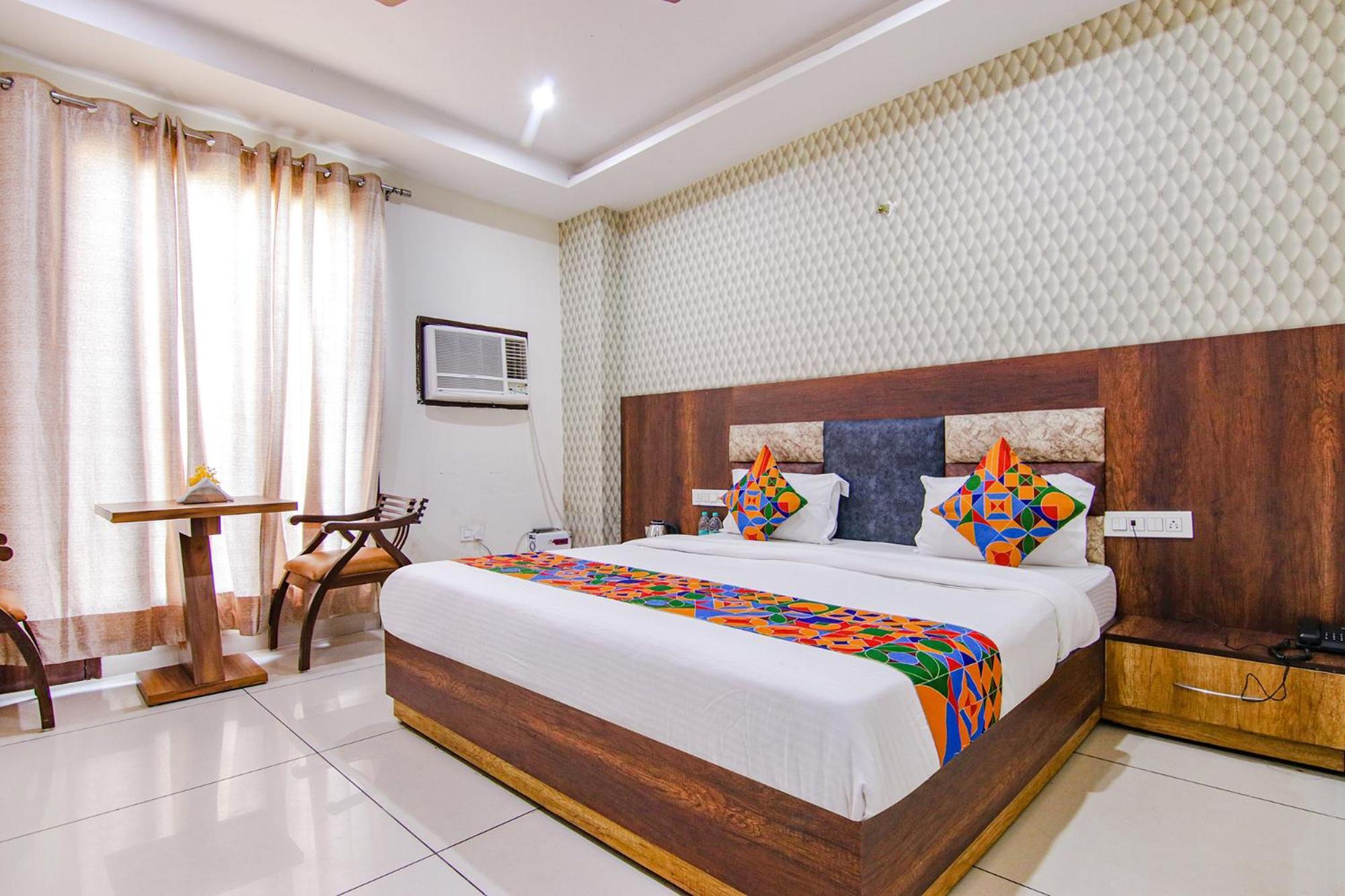 OYO 81174 Hotel Lime Wood Mohali Buitenkant foto