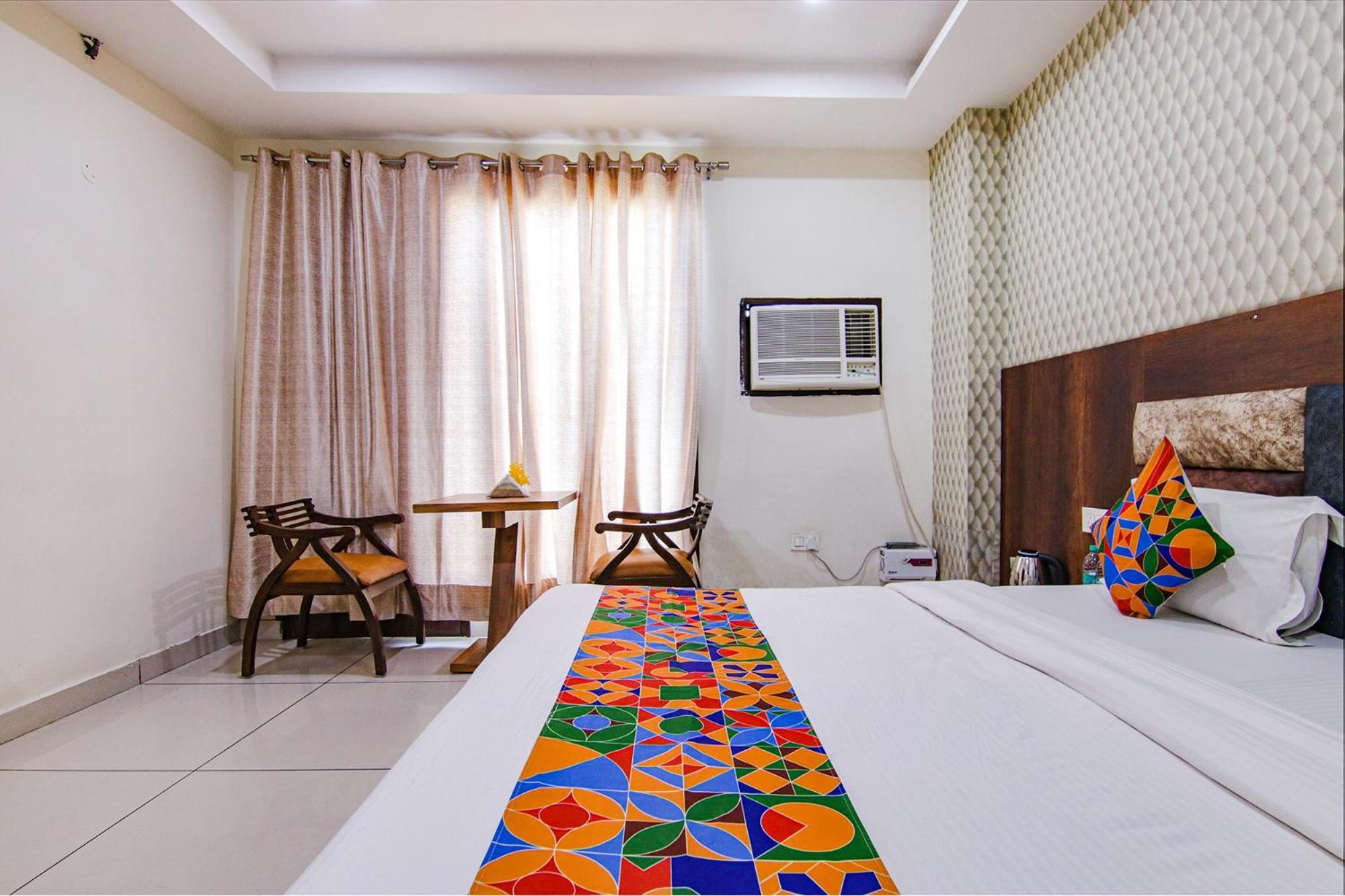 OYO 81174 Hotel Lime Wood Mohali Buitenkant foto